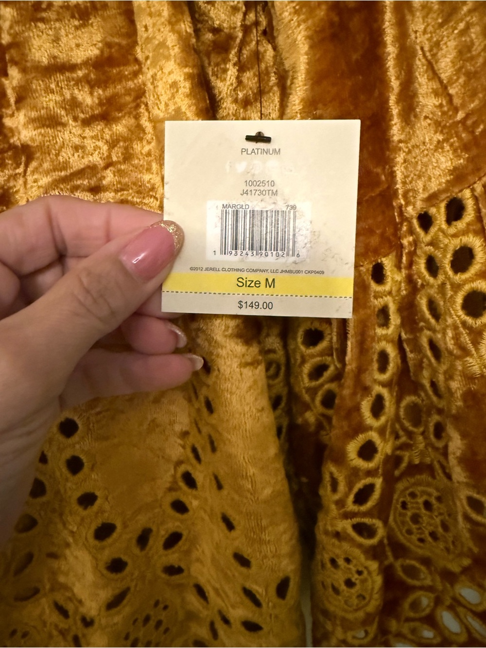 John Mark Women's Mustard Gold Velvet Eyelet Bell Sleeve Blouse - Picture 4 of 11